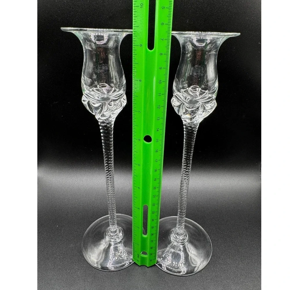 Art Glass Pair Candlesticks Vtg. Optic Twist Stem Floral Tulip Cottage Regency‎